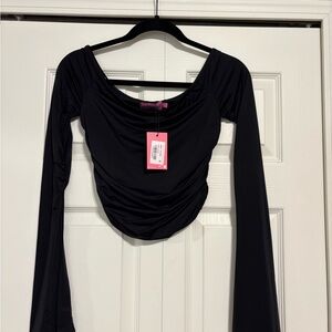 Edikted Elegant Black Ruched Long Sleeve Top